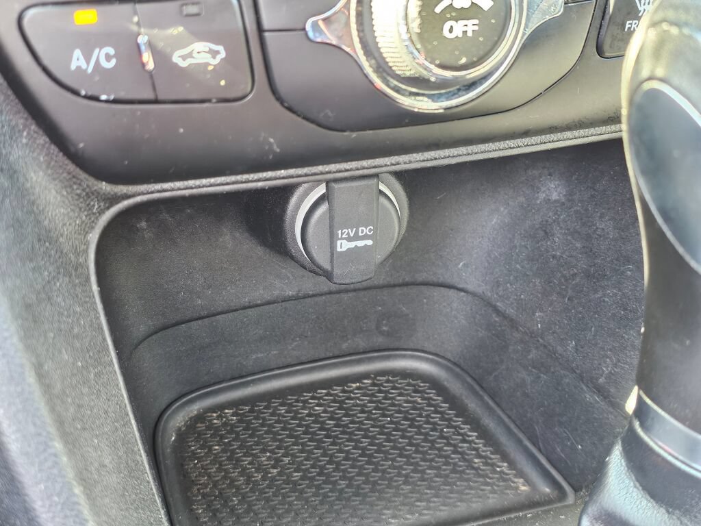 Used 2013 Dodge Dart Limited FWD image 35