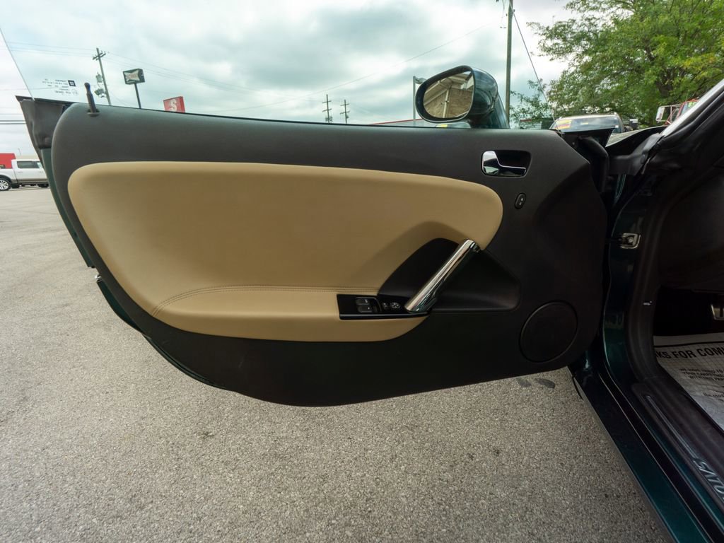 Used 2007 Saturn Sky w/ Premium Trim Pkg image 13