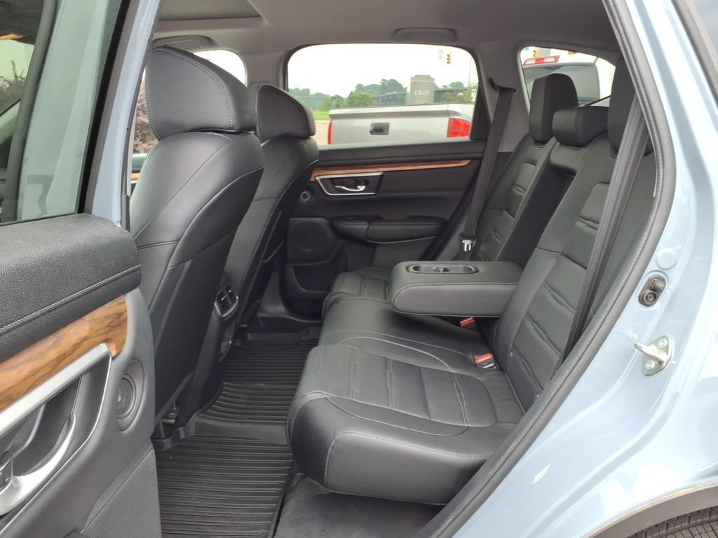 Used 2020 Honda CR-V Touring image 4