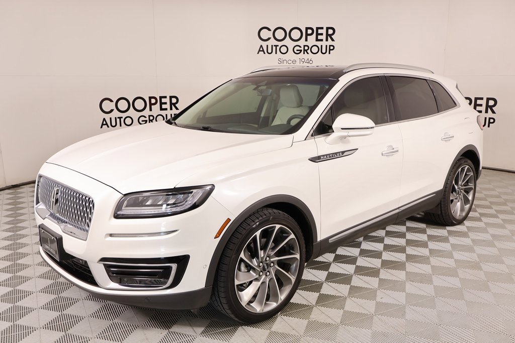 Used 2020 Lincoln Nautilus Reserve w/ Equipment Group 201A image 10