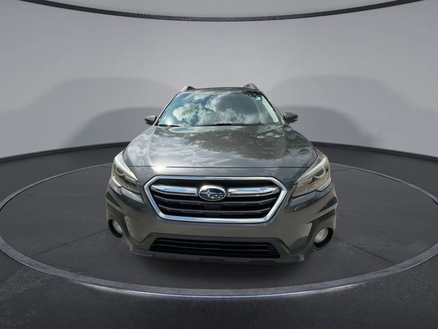 Used 2019 Subaru Outback 2.5i Limited AWD/4WD image 3