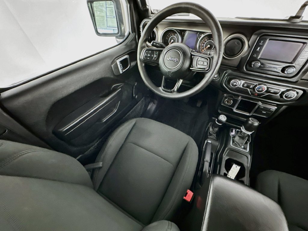 Used 2020 Jeep Gladiator Sport AWD/4WD image 9