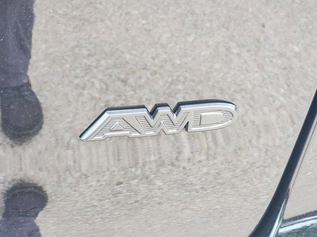 New 2026 Chrysler Pacifica Select AWD/4WD image 8
