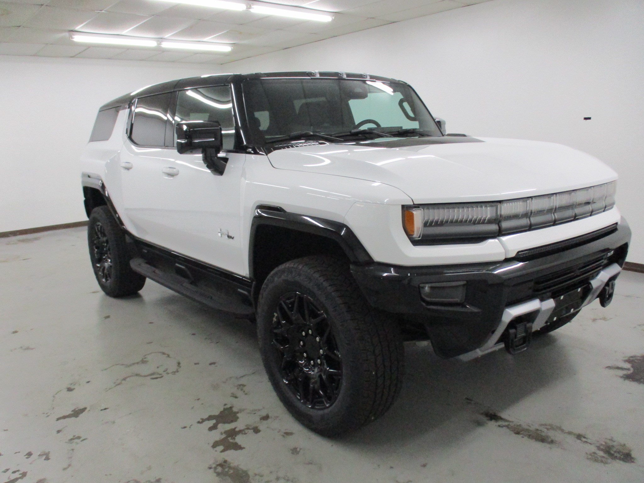 New 2026 GMC Hummer EV SUV AWD/4WD image 1