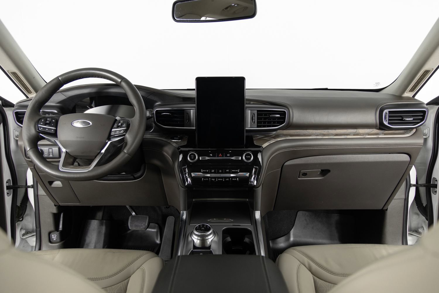 Used 2021 Ford Explorer Platinum w/ Equipment Group 601A image 30