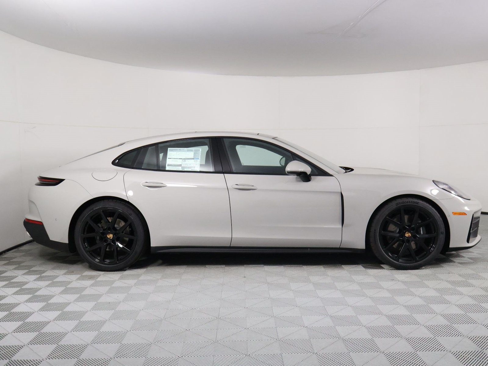 New 2026 Porsche Panamera RWD image 8