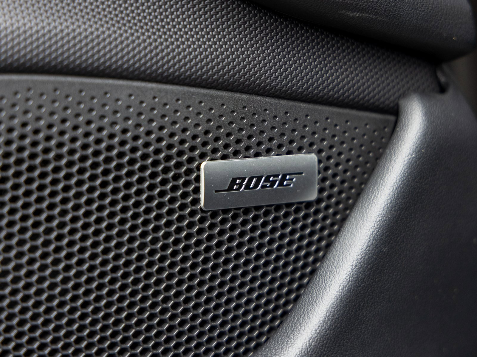 Certified 2023 Porsche Taycan 4 Cross Turismo image 23