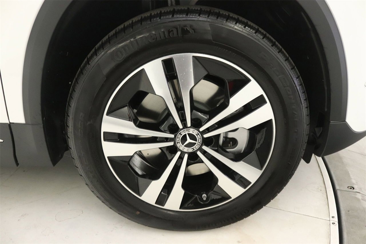 New 2025 Mercedes-Benz GLA 250 image 13