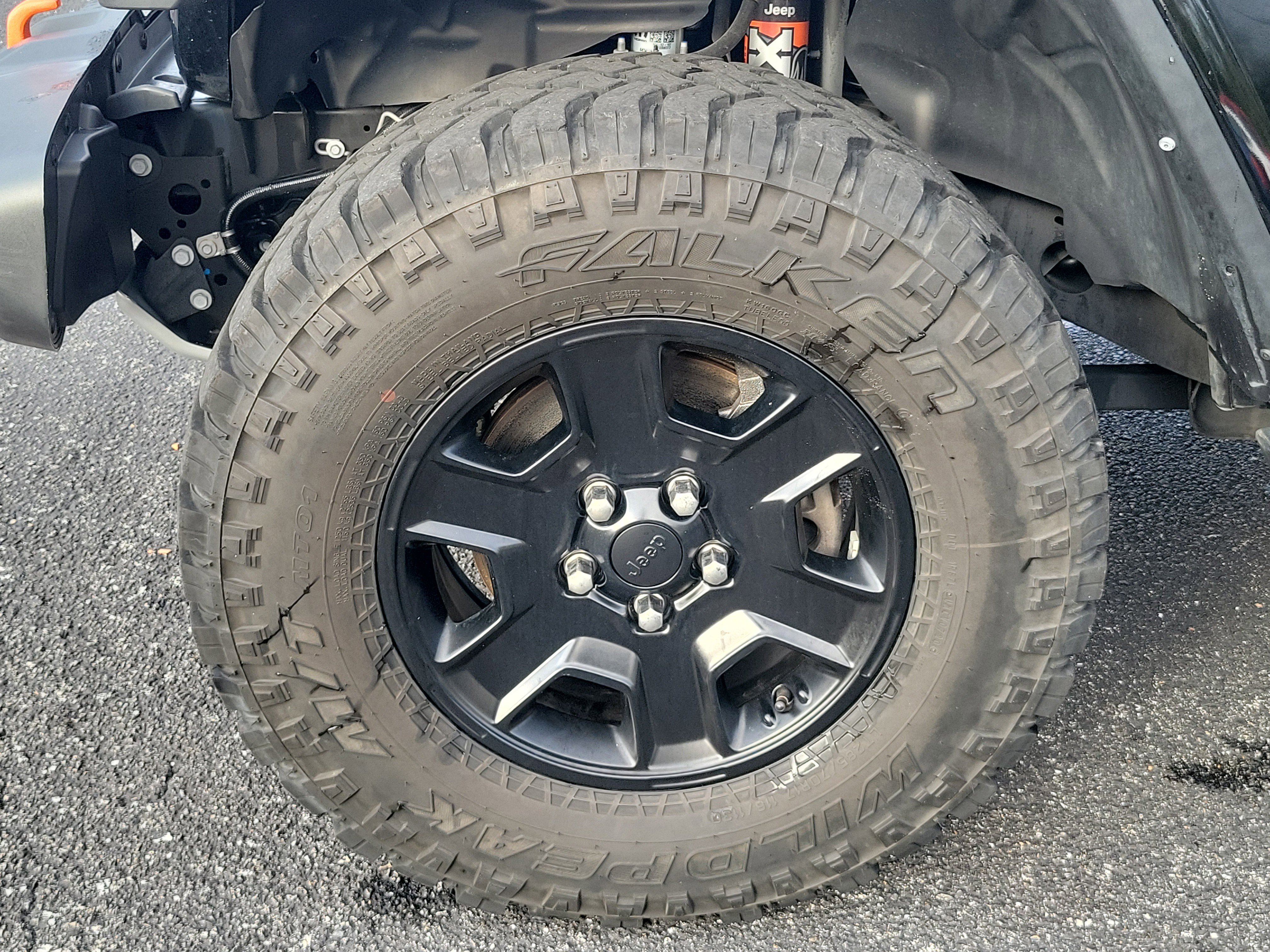 Used 2023 Jeep Gladiator Mojave w/ Trailer Tow Package image 10