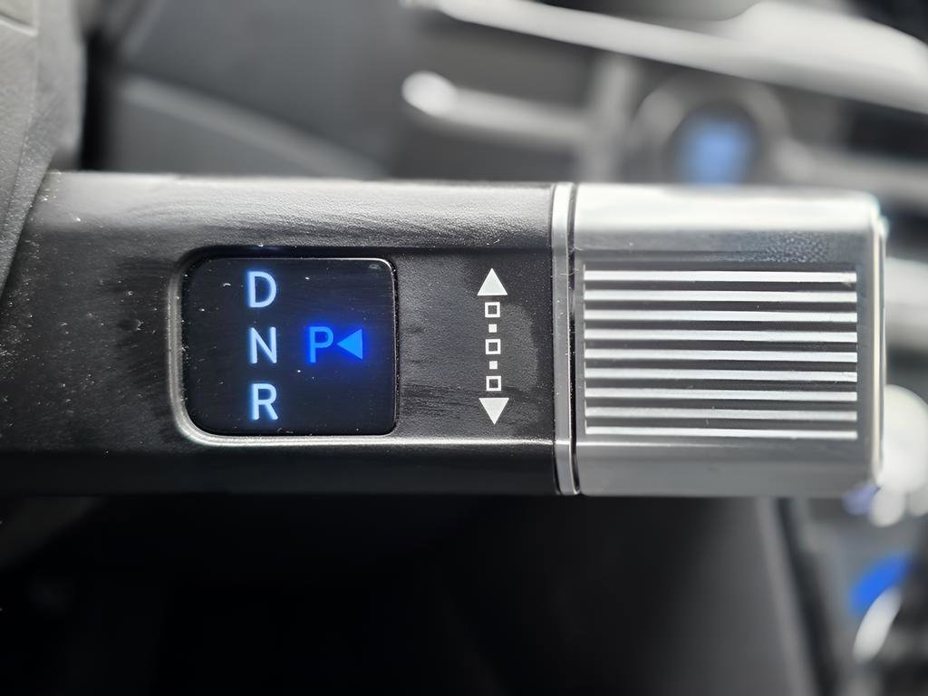 Certified 2025 Hyundai Santa Fe SEL image 37