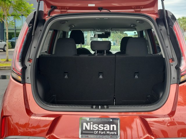 Used 2023 Kia Soul LX FWD image 12