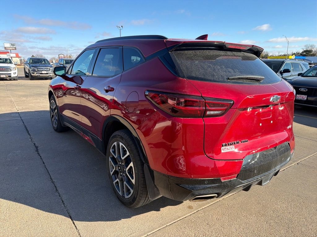 Used 2025 Chevrolet Blazer RS w/ Driver Confidence II Package image 7