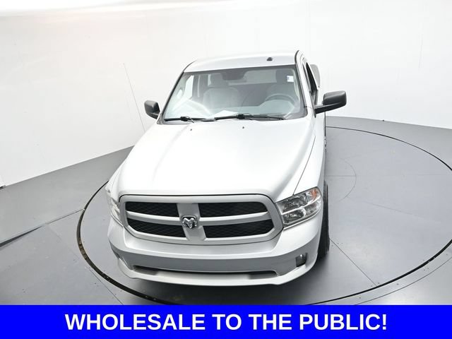 Used 2017 RAM 1500 Express RWD image 32