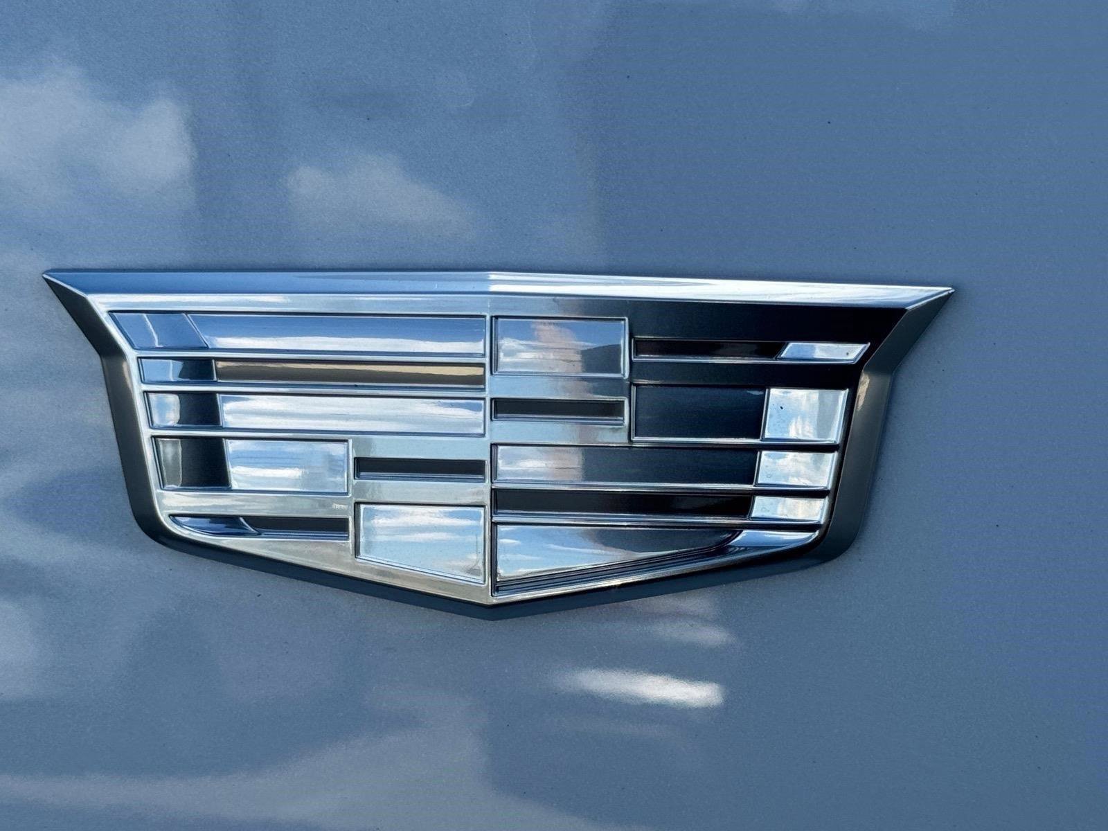 Used 2026 Cadillac Escalade Luxury w/ Touring Package AWD/4WD image 19