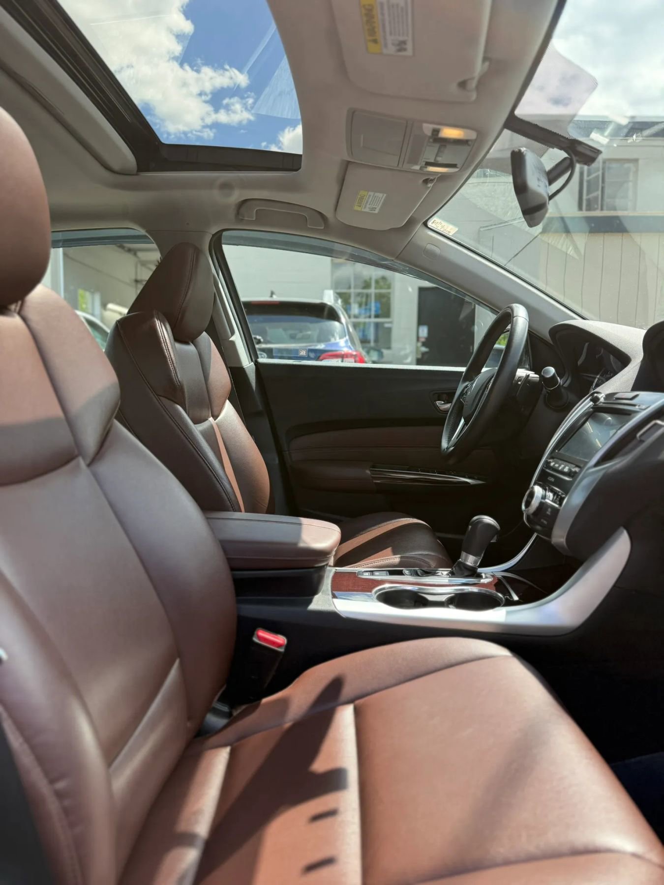 Used 2015 Acura TLX FWD image 18