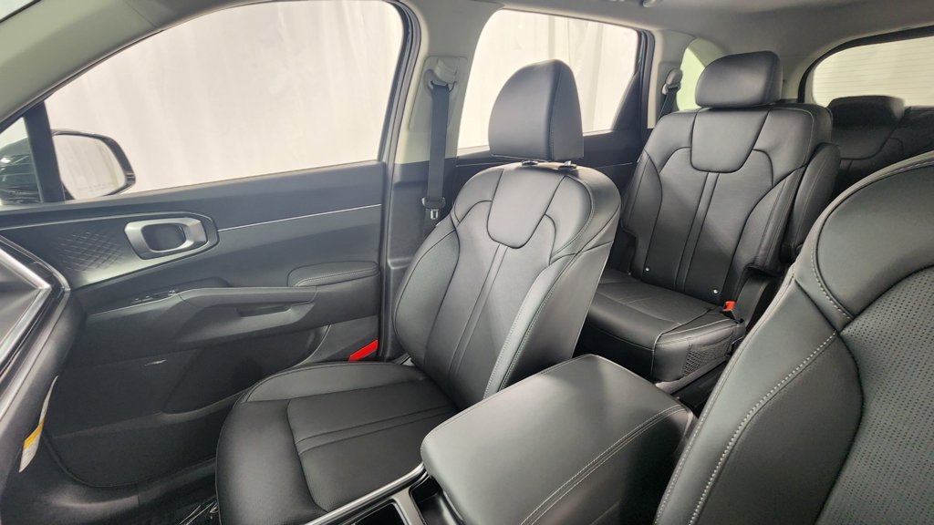 New 2026 Kia Sorento EX AWD/4WD image 13