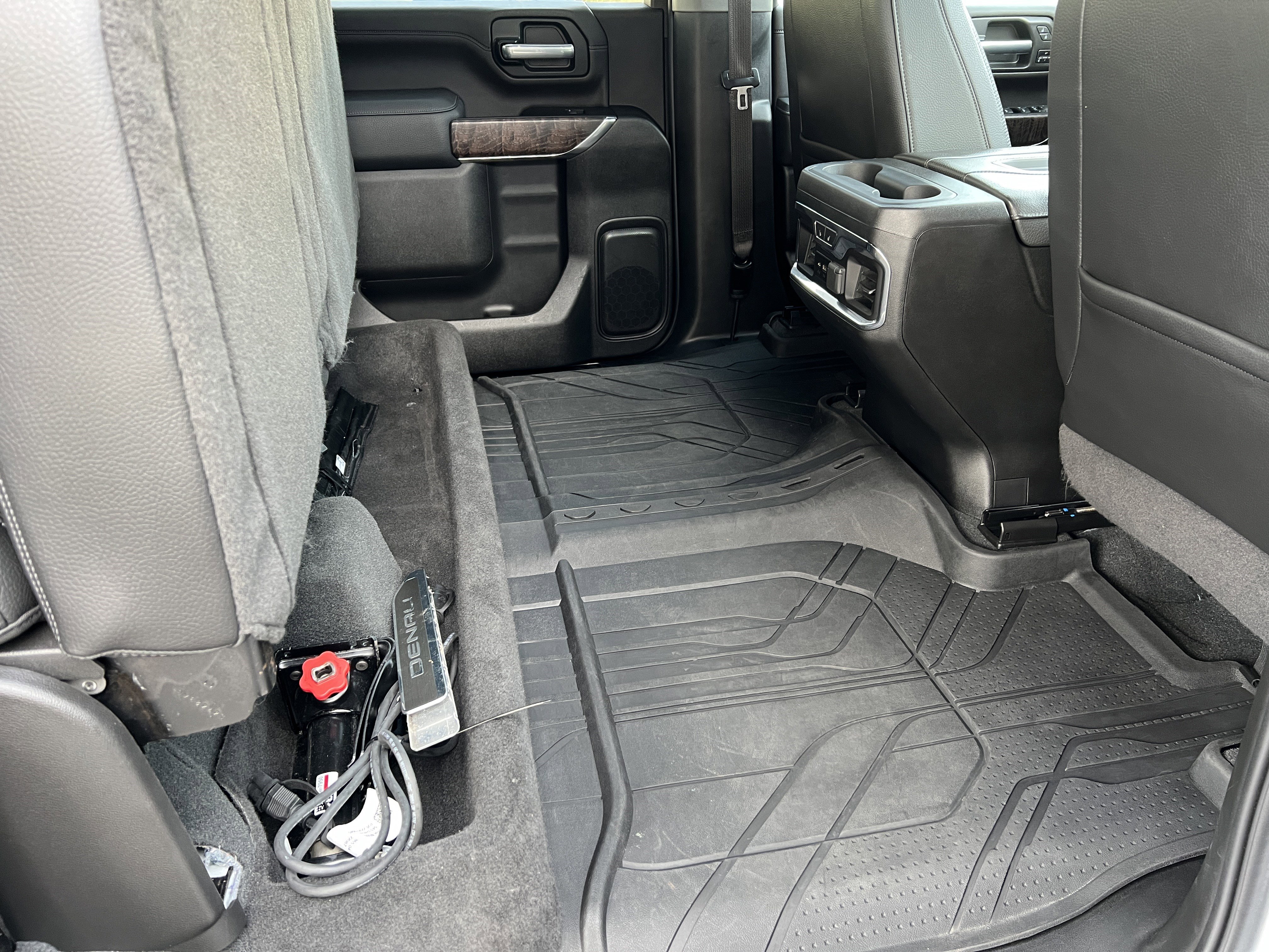 Used 2022 GMC Sierra 3500 Denali w/ Denali Ultimate Package image 22