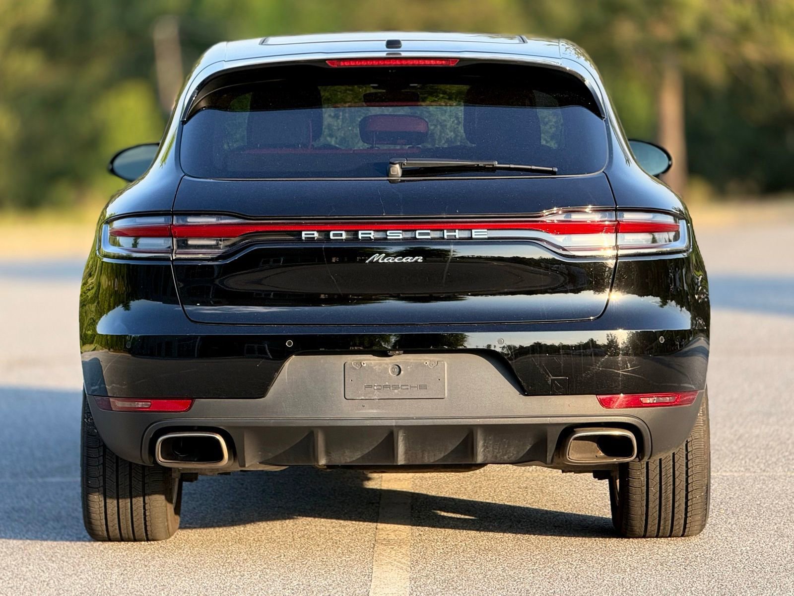 Used 2019 Porsche Macan AWD/4WD image 6