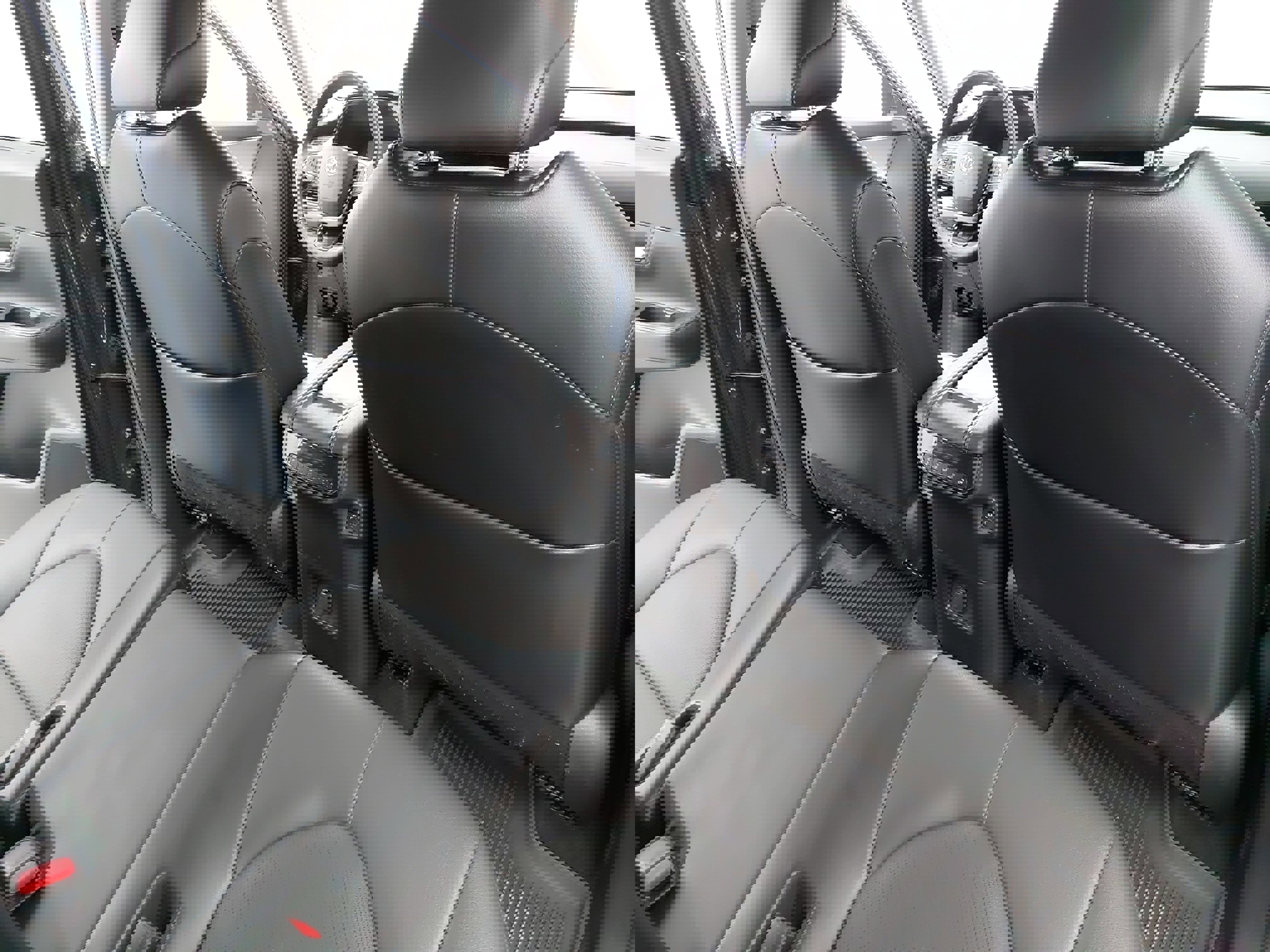 Used 2024 Toyota Grand Highlander AWD image 13