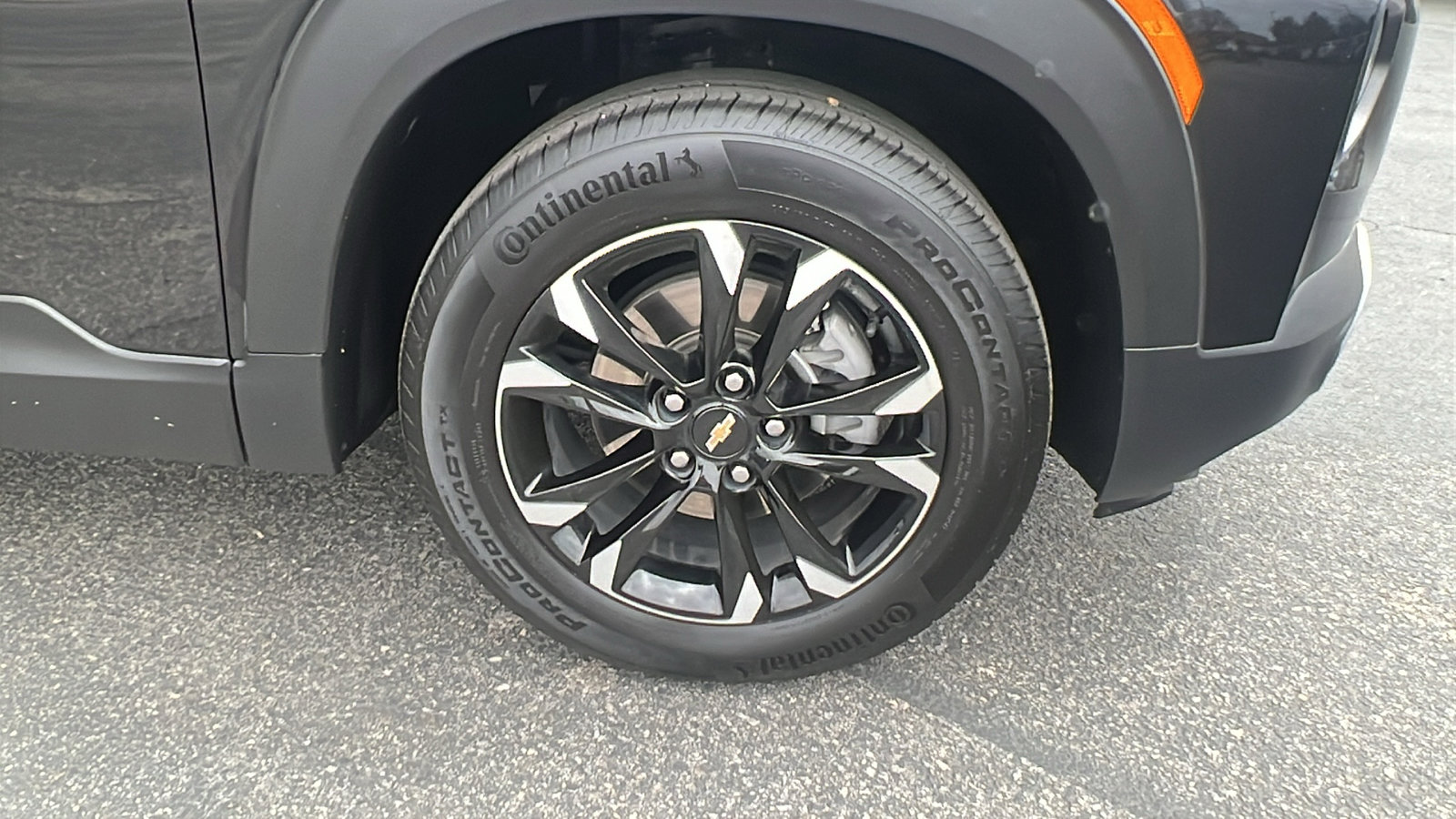 Used 2023 Chevrolet TrailBlazer LT w/ Convenience Package image 9