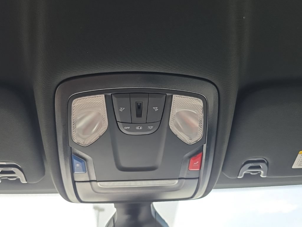 Used 2024 RAM 2500 Big Horn AWD/4WD image 44