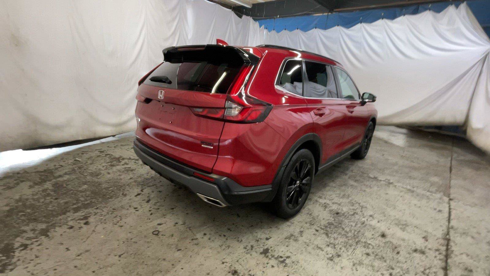 Used 2025 Honda CR-V Sport Touring image 6