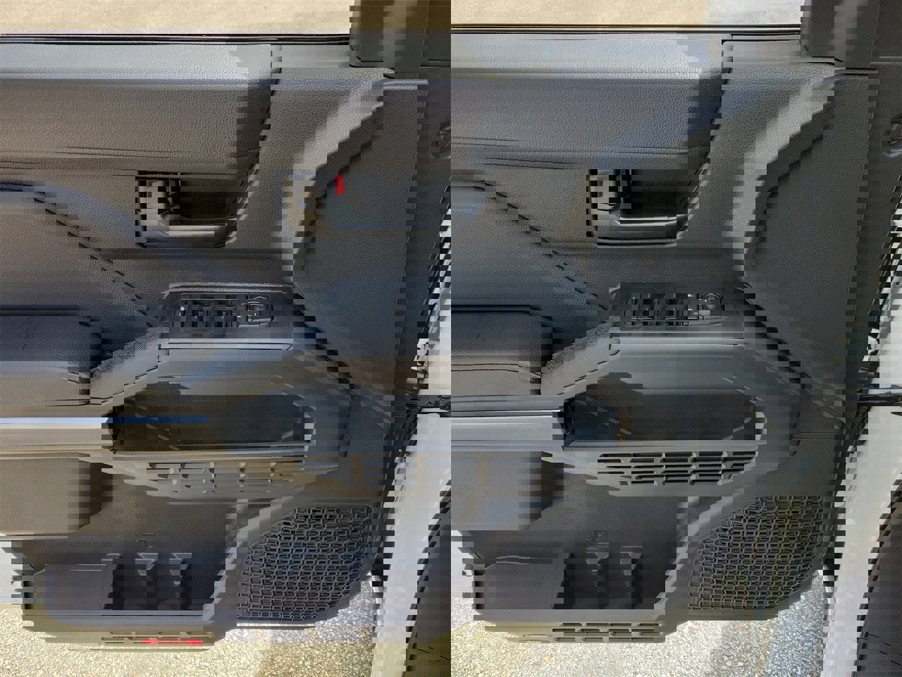 New 2026 Toyota Tacoma SR5 image 12