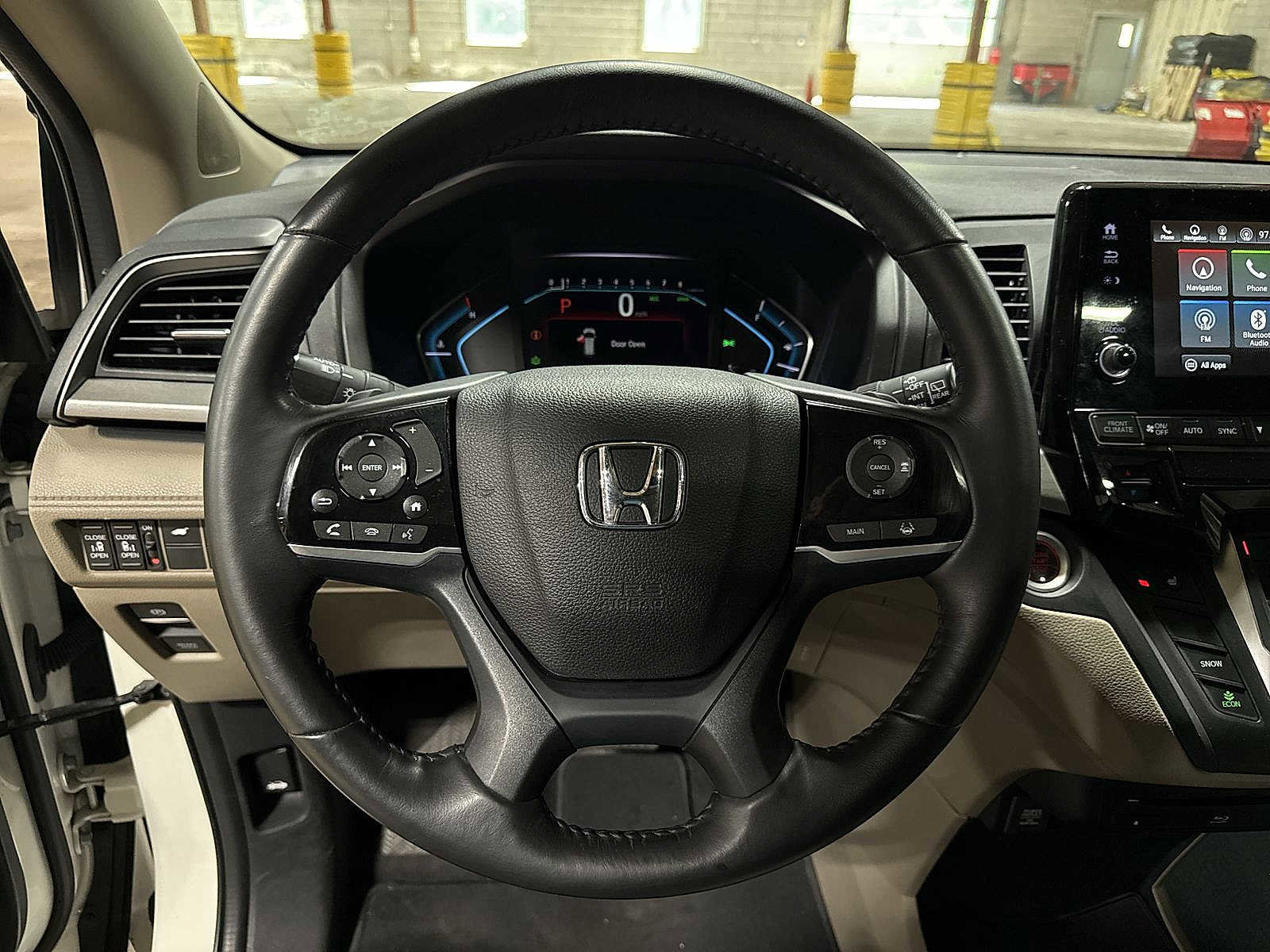 Used 2018 Honda Odyssey EX-L image 19