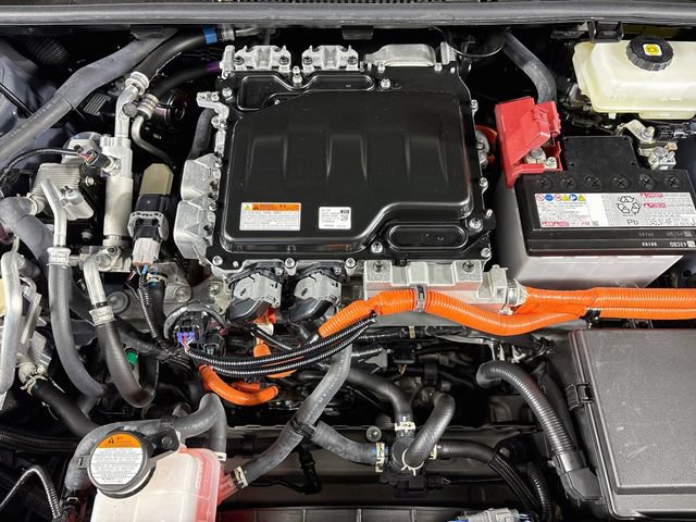 Certified 2023 Subaru Solterra AWD image 33