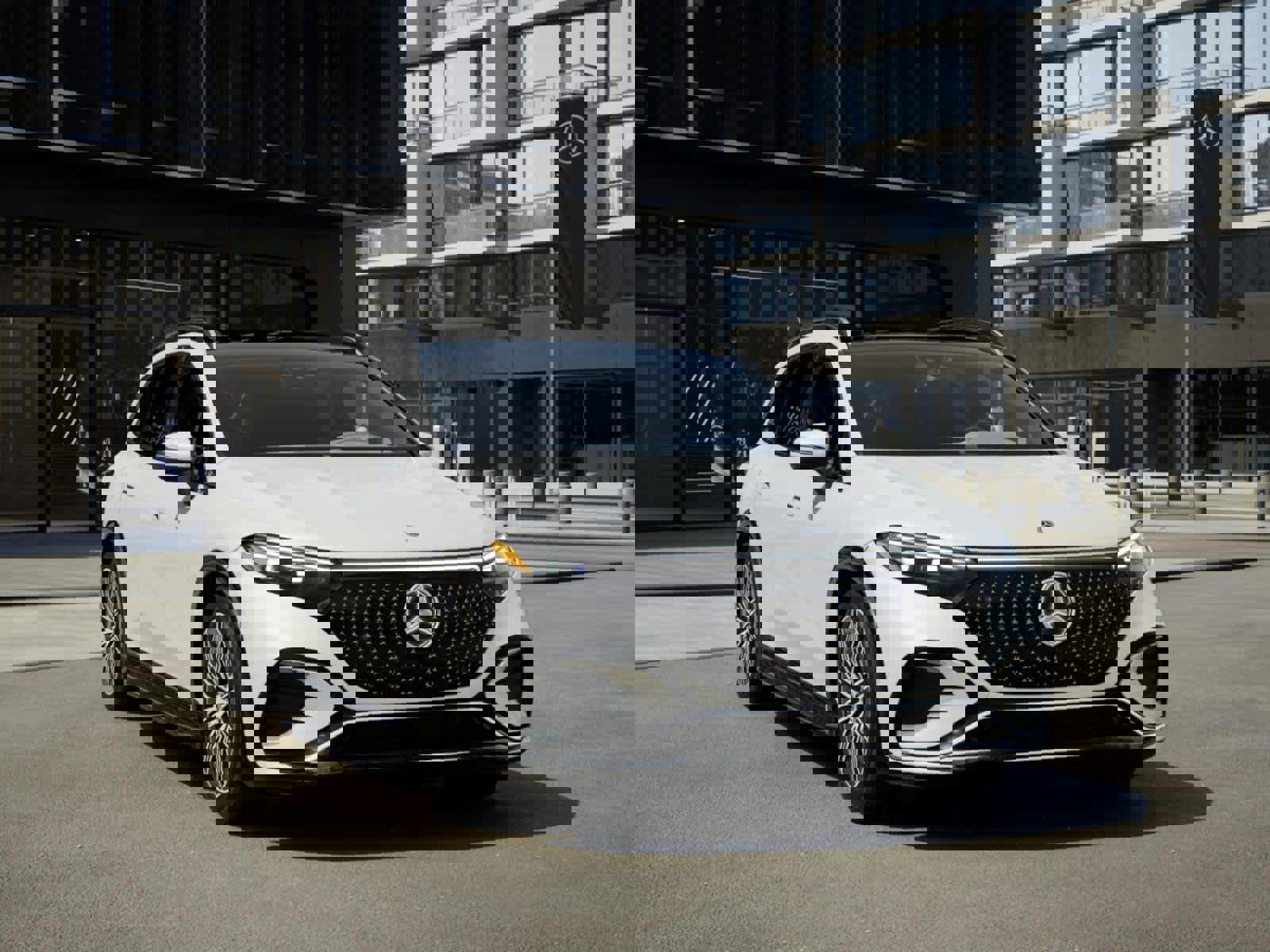 New 2026 Mercedes-Benz EQS 400 4MATIC SUV image 9