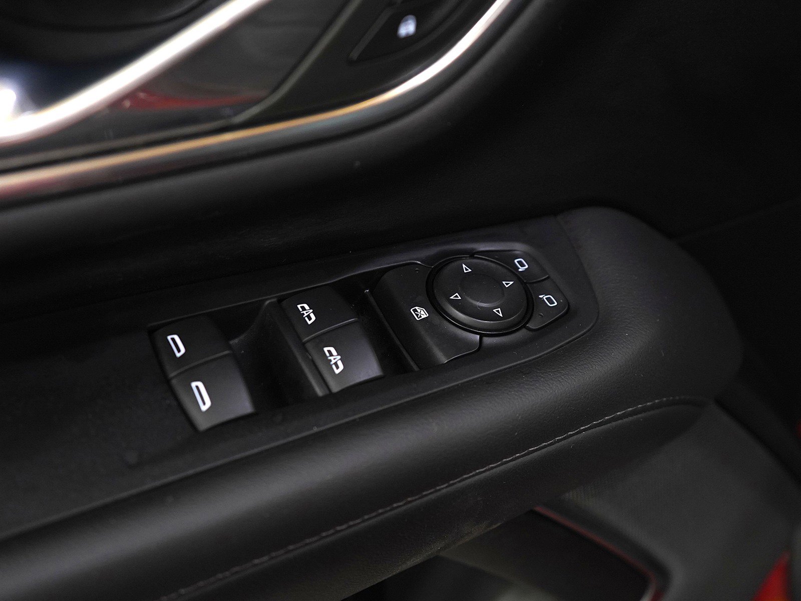 Used 2023 GMC Yukon SLE image 21