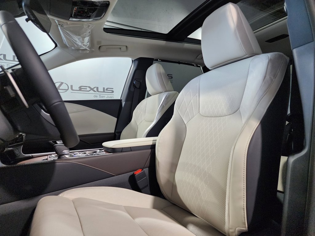 New 2025 Lexus RX 450h AWD w/ Luxury Package image 15