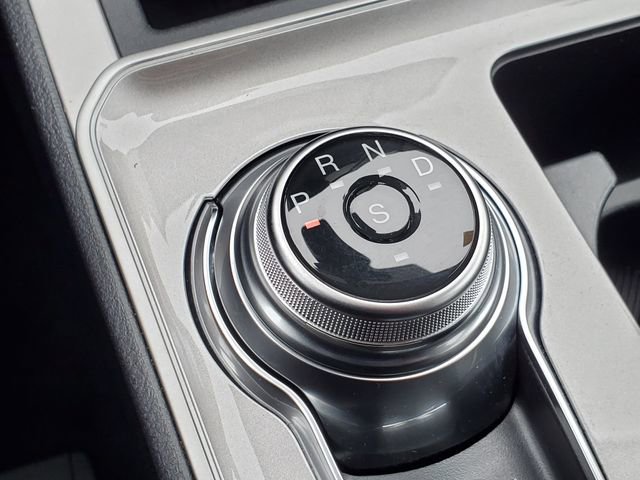 Used 2024 Ford Edge SEL w/ Convenience Package image 23