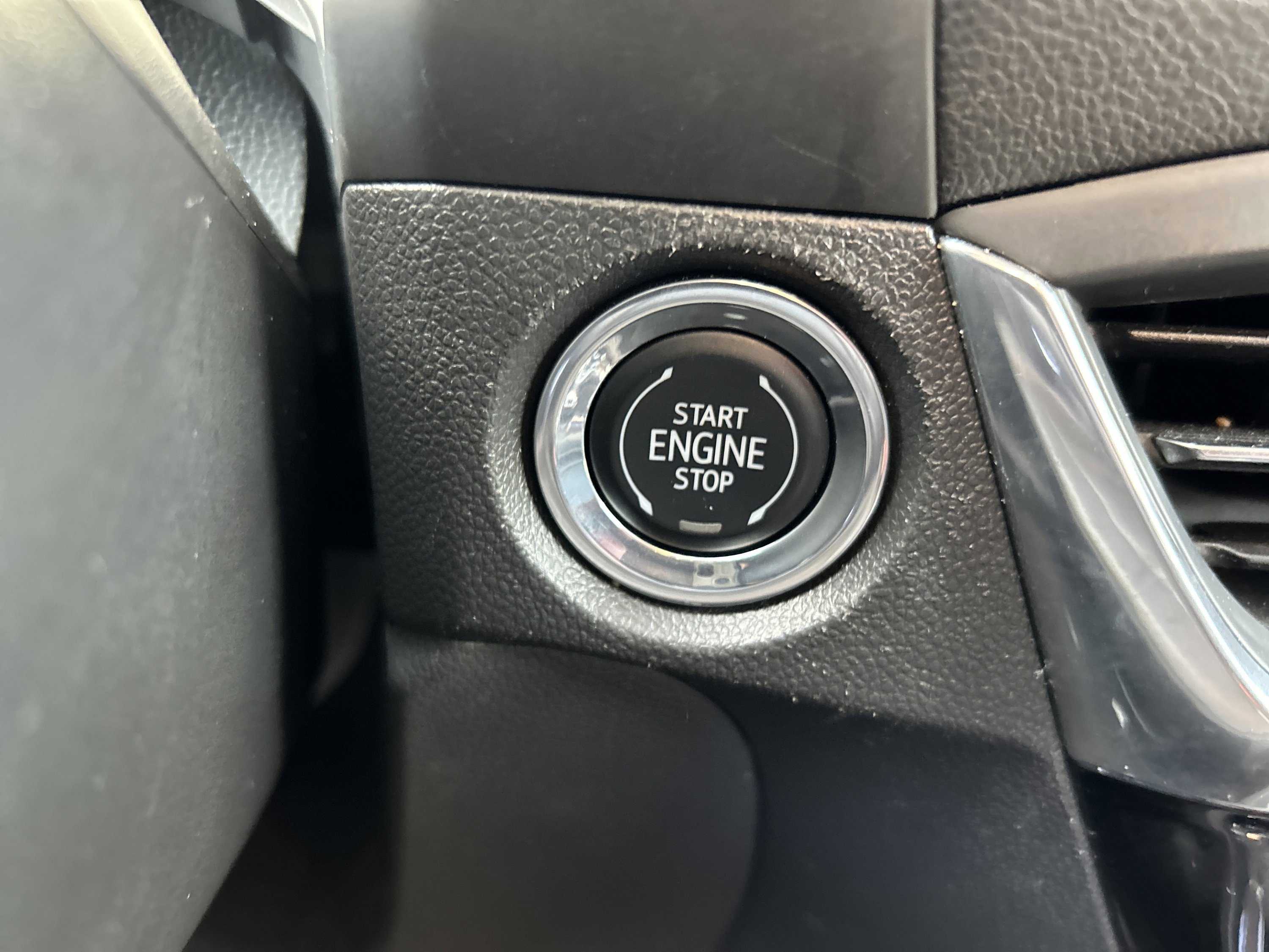 Used 2024 Buick Encore GX Sport Touring image 37