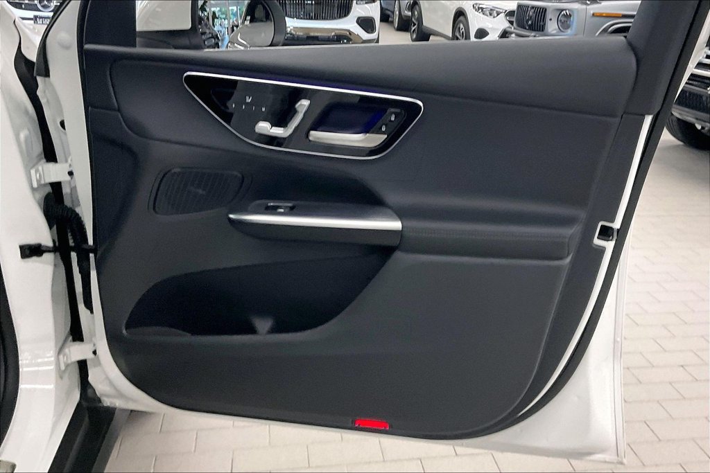 Certified 2025 Mercedes-Benz GLC 350e 4MATIC image 16