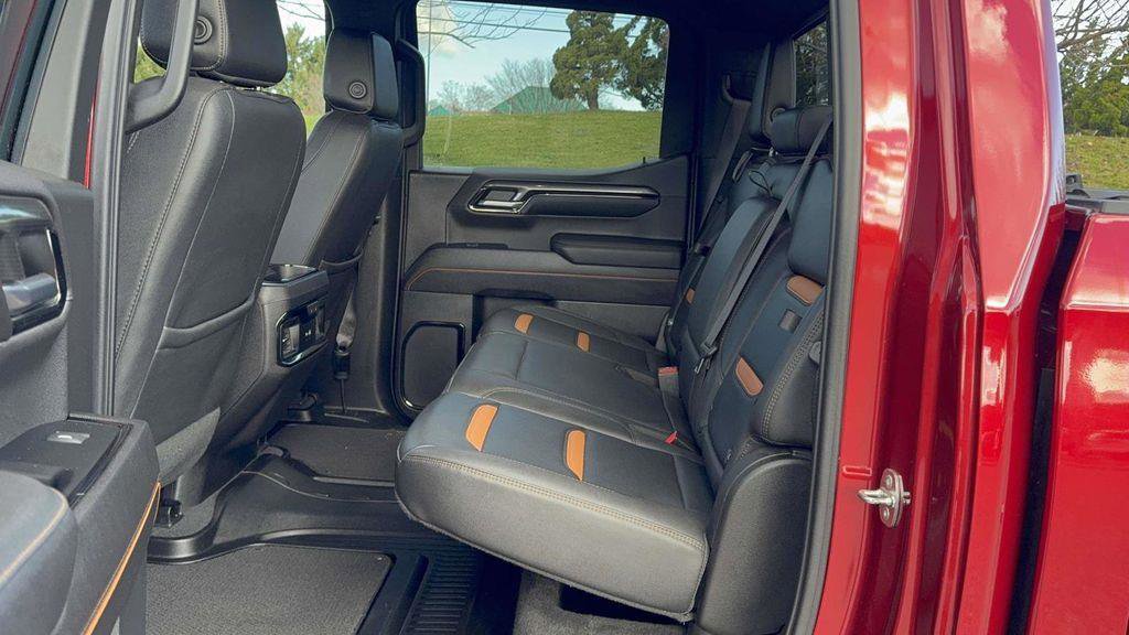 Used 2023 GMC Sierra 1500 AT4 w/ AT4 Premium Package image 17