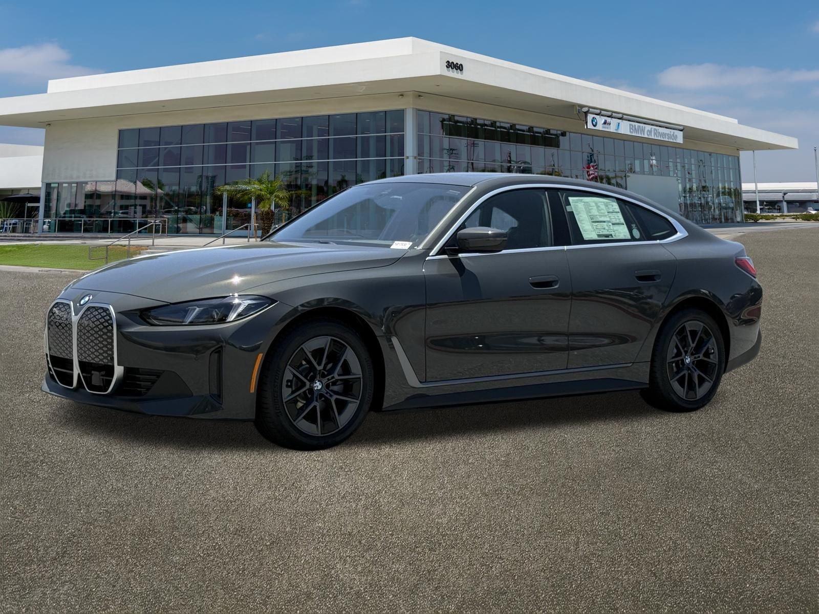 New 2026 BMW i4 eDrive40 w/ Driving Assistance Package RWD image 5