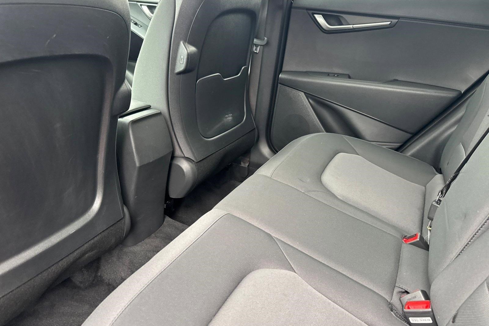 Used 2024 Kia Niro LX FWD image 27
