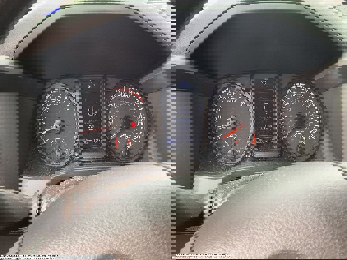 Used 2021 Toyota Tacoma SR w/ SR Convenience Package RWD image 8