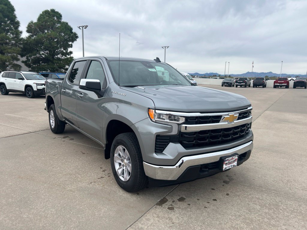 New 2026 Chevrolet Silverado 1500 LT w/ Leather Package AWD/4WD image 8