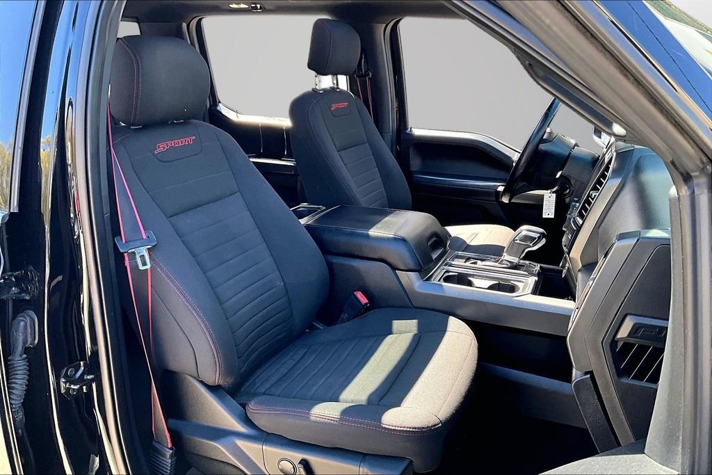 Used 2019 Ford F150 XLT w/ Equipment Group 302A Luxury AWD/4WD image 27