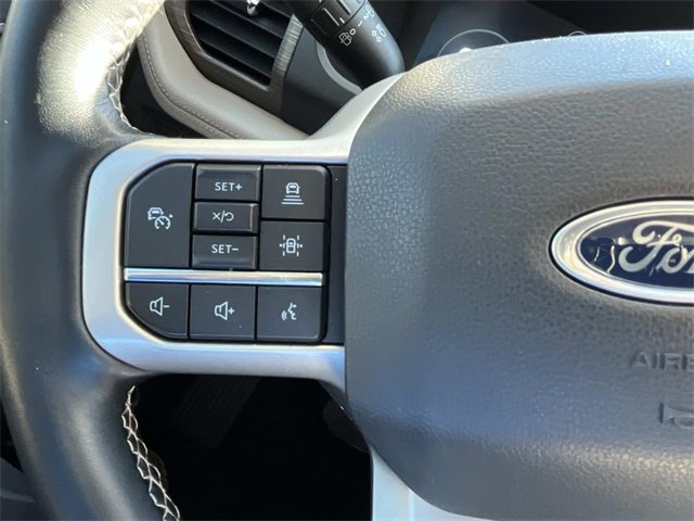 Used 2022 Ford Expedition Max Limited image 34