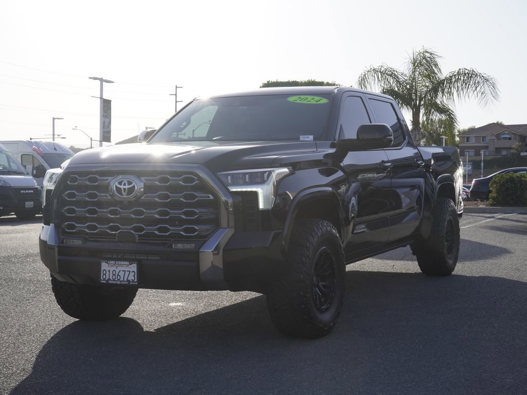 Used 2024 Toyota Tundra Platinum AWD/4WD image 8