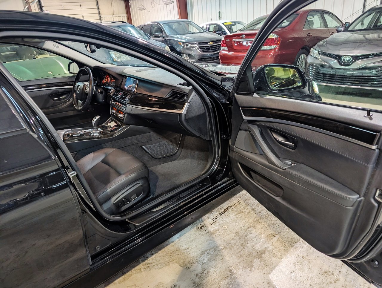 Used 2016 BMW 528i xDrive Sedan image 28