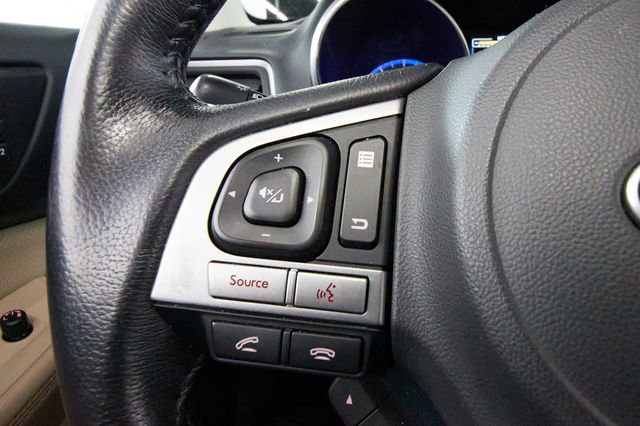 Used 2017 Subaru Outback 2.5i Limited image 13