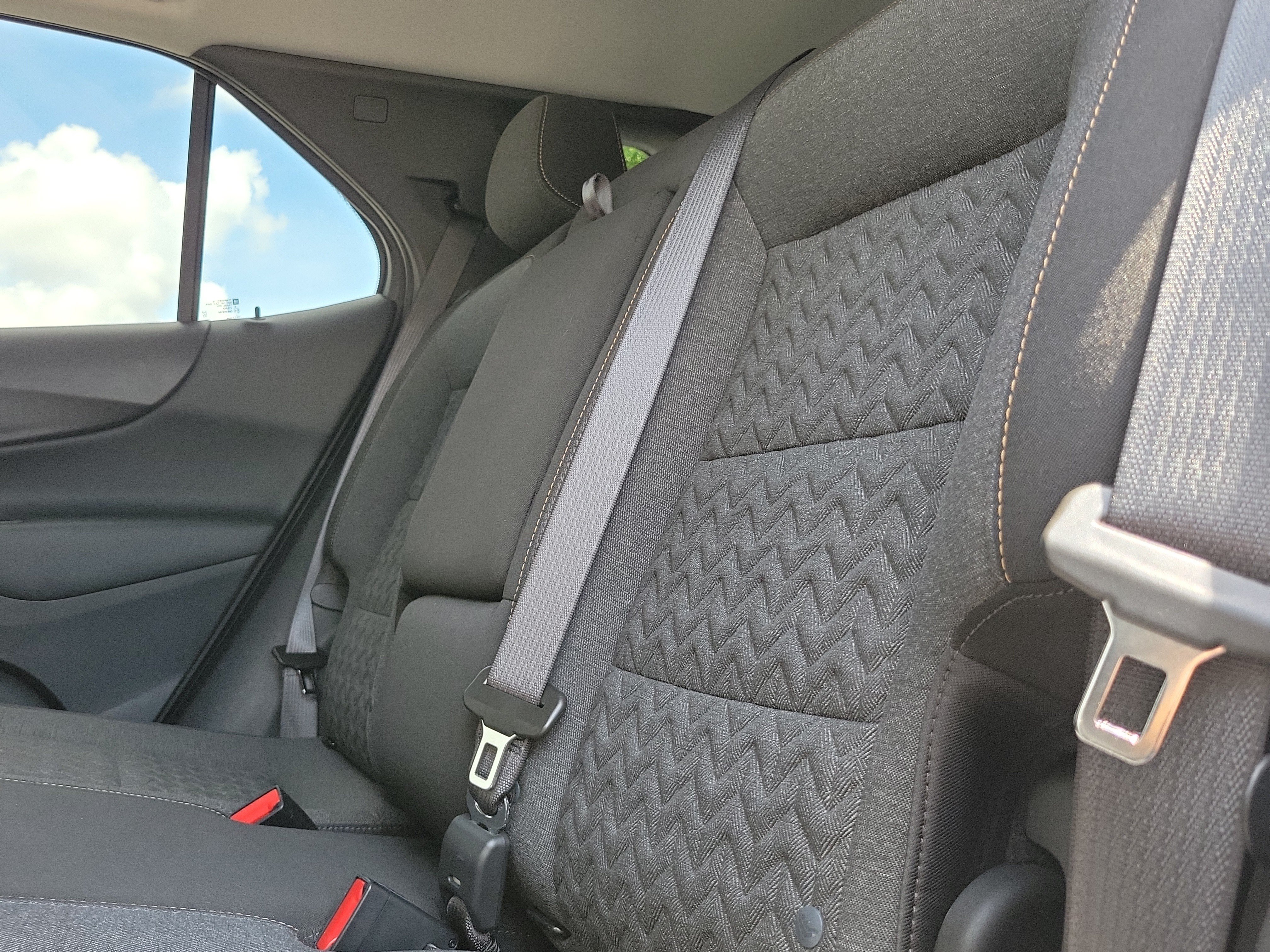 Used 2022 Chevrolet Equinox LT FWD image 11
