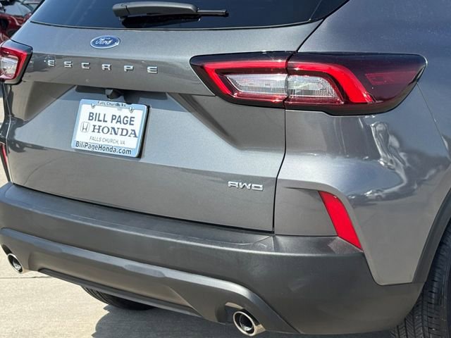 Used 2025 Ford Escape ST-Line image 8