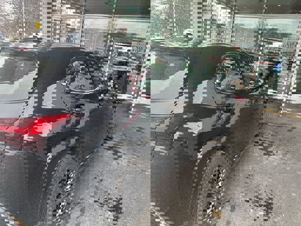 Used 2022 Lexus UX 250h F Sport w/ F Sport Premium Package image 9