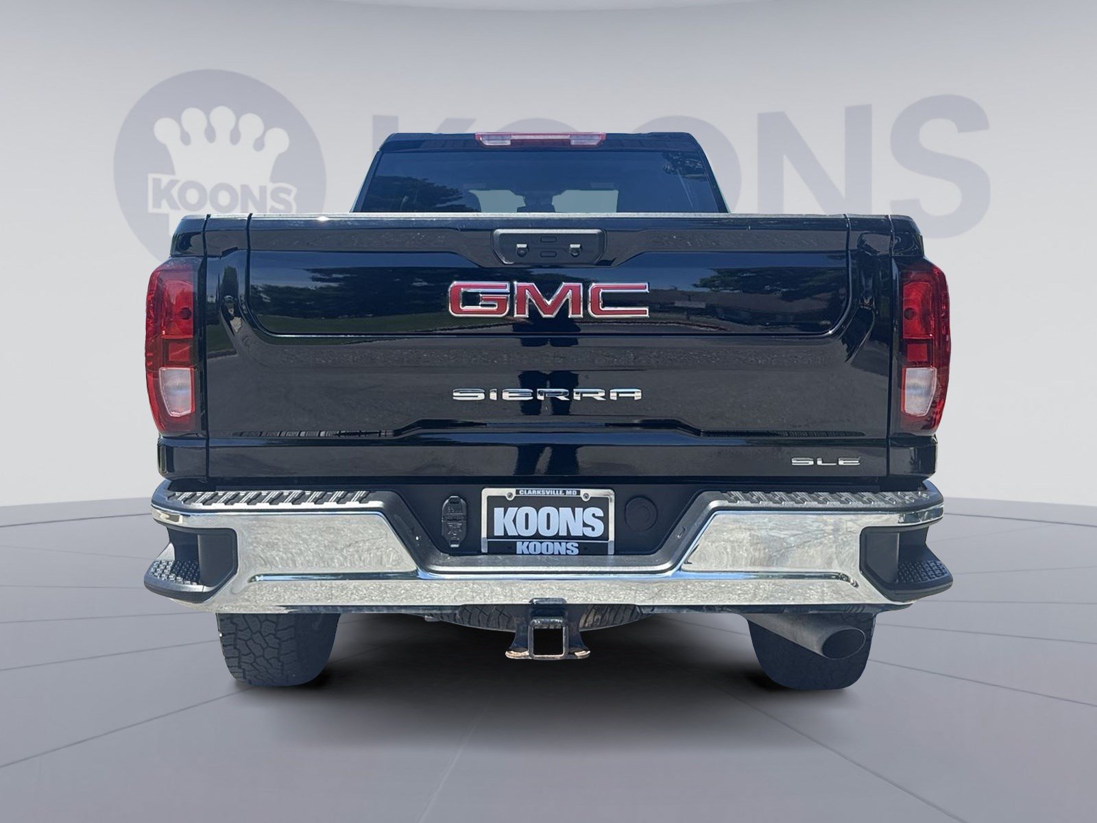 Used 2024 GMC Sierra 2500 SLE w/ SLE Value Package; AWD/4WD image 5