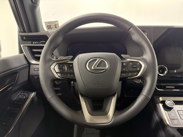 Used 2025 Lexus GX 550 w/ Accessory Package (2T) AWD/4WD image 33